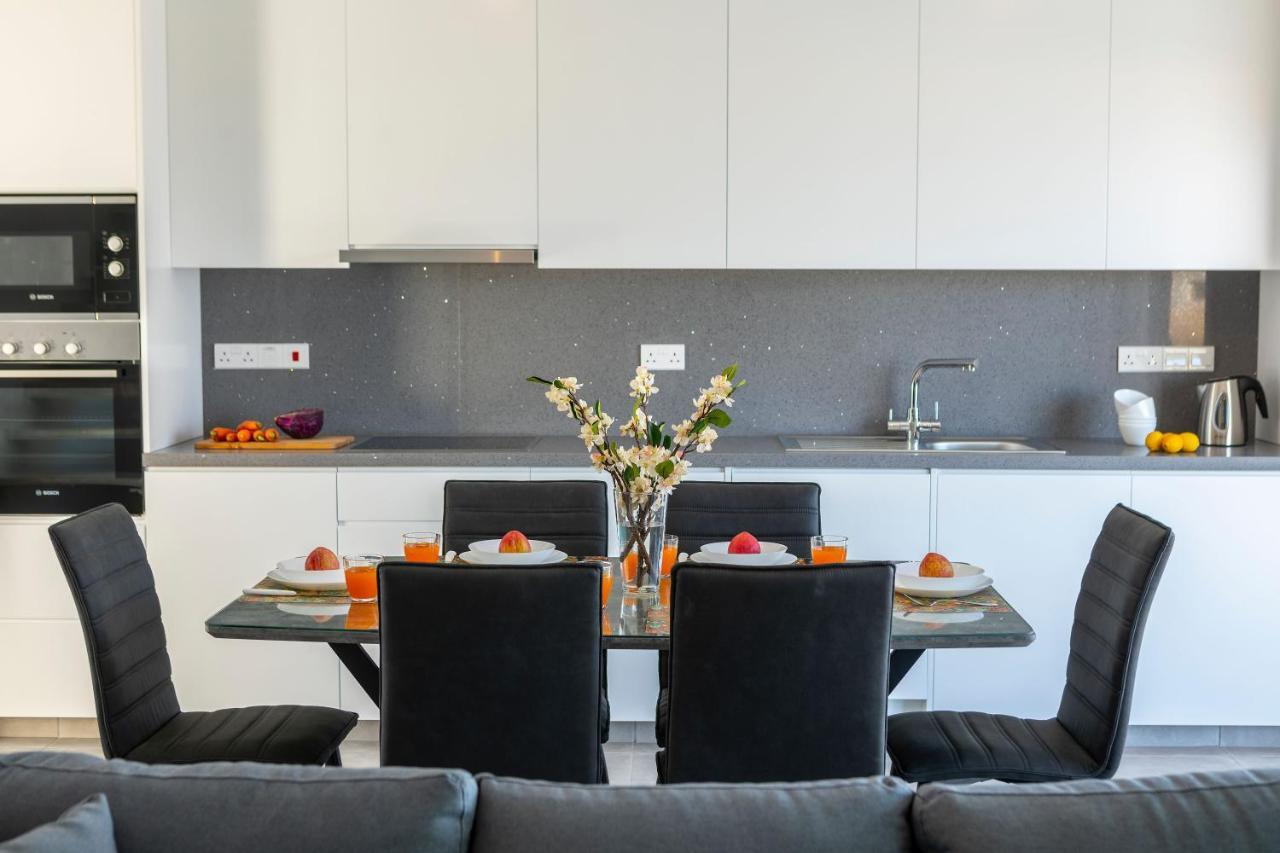Villa Marlene, Walking Distance To Coral Beach! Πέγεια Εξωτερικό φωτογραφία